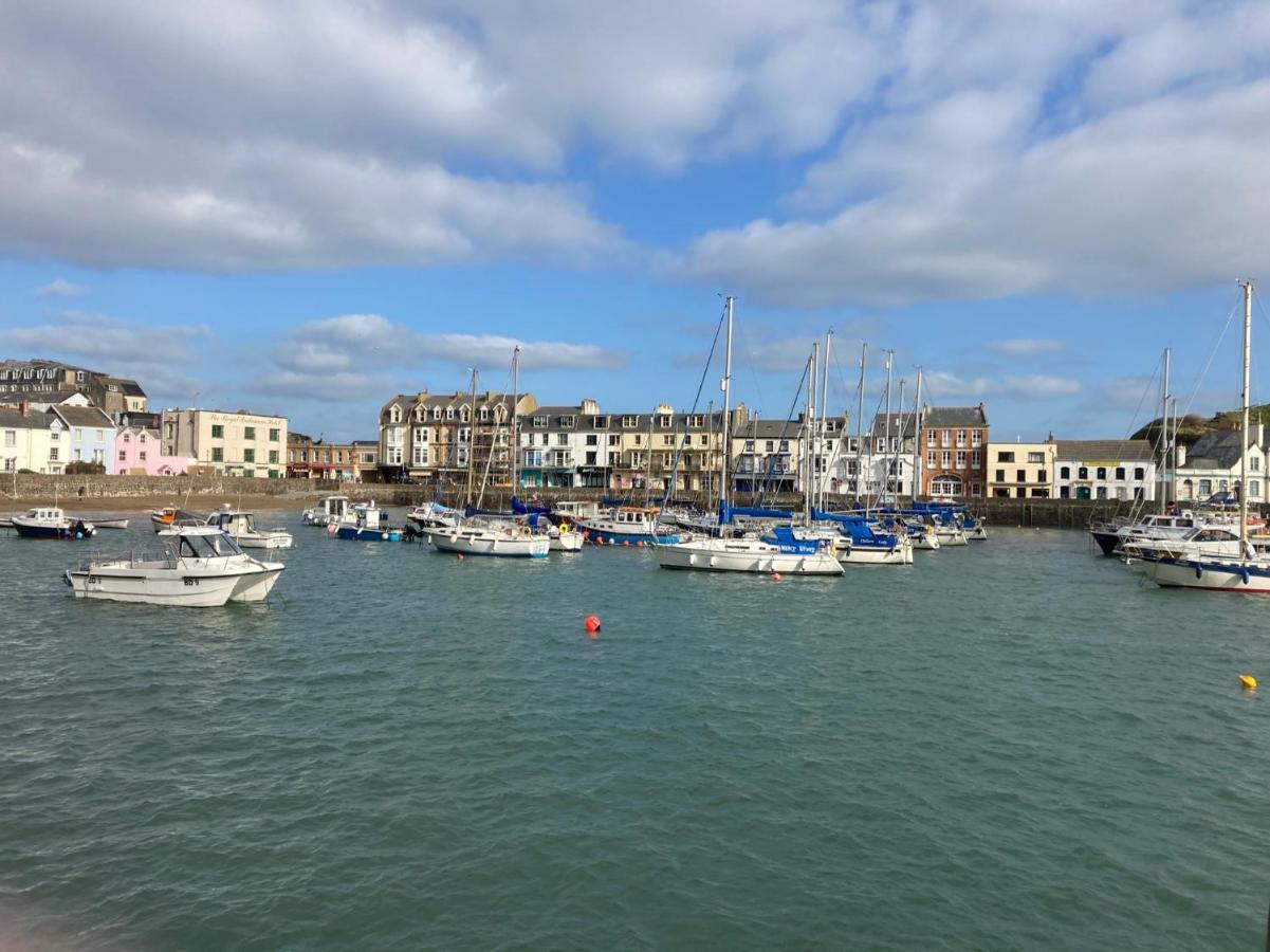 The Snug Ilfracombe Apartment Bagian luar foto