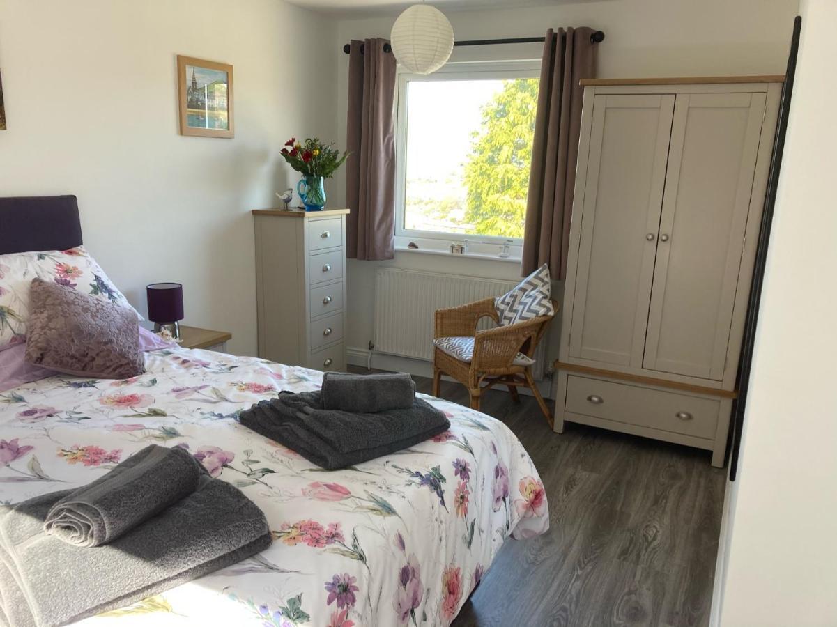 The Snug Ilfracombe Apartment Bagian luar foto